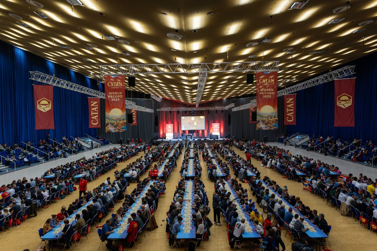 CATAN: Weltrekord auf der SPIEL 2025 – 1.170 Menschen spielen gleichzeitig