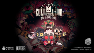 Key-Art zu Cult of the Lamb: The Board Game: das Lamm mit Krone und Dolch steht zwischen zwei Anhängern vor einer dunklen Höhle, ringsum die Köpfe der vier Bischöfe.