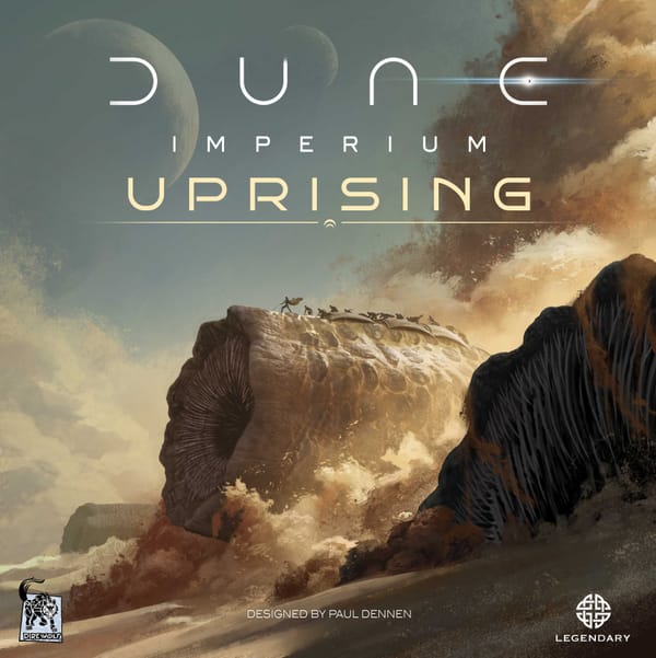Dune: Imperium - Uprising digital: Coverbild der Brettspielausgabe von Paul Dennen mit Sandwurm-Motiv und Arrakis-Landschaft